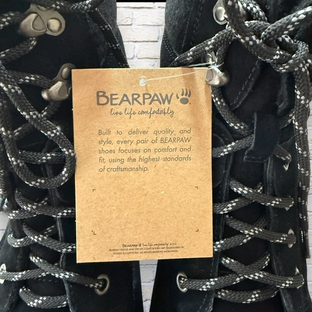 NWT Bearpaw RETRO ALICIA Women's Platform Boots with Rainbow Soles - Size 9